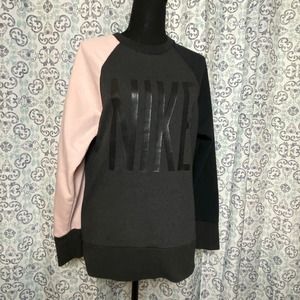 Nike Womens Dri‎ Fit Color Block Spellout Logo Sweat shirt Size XS